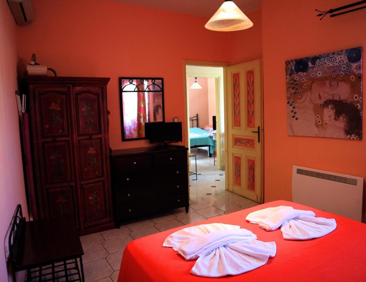 Villa Eleni Seaside Apartments Platanés Kültér fotó